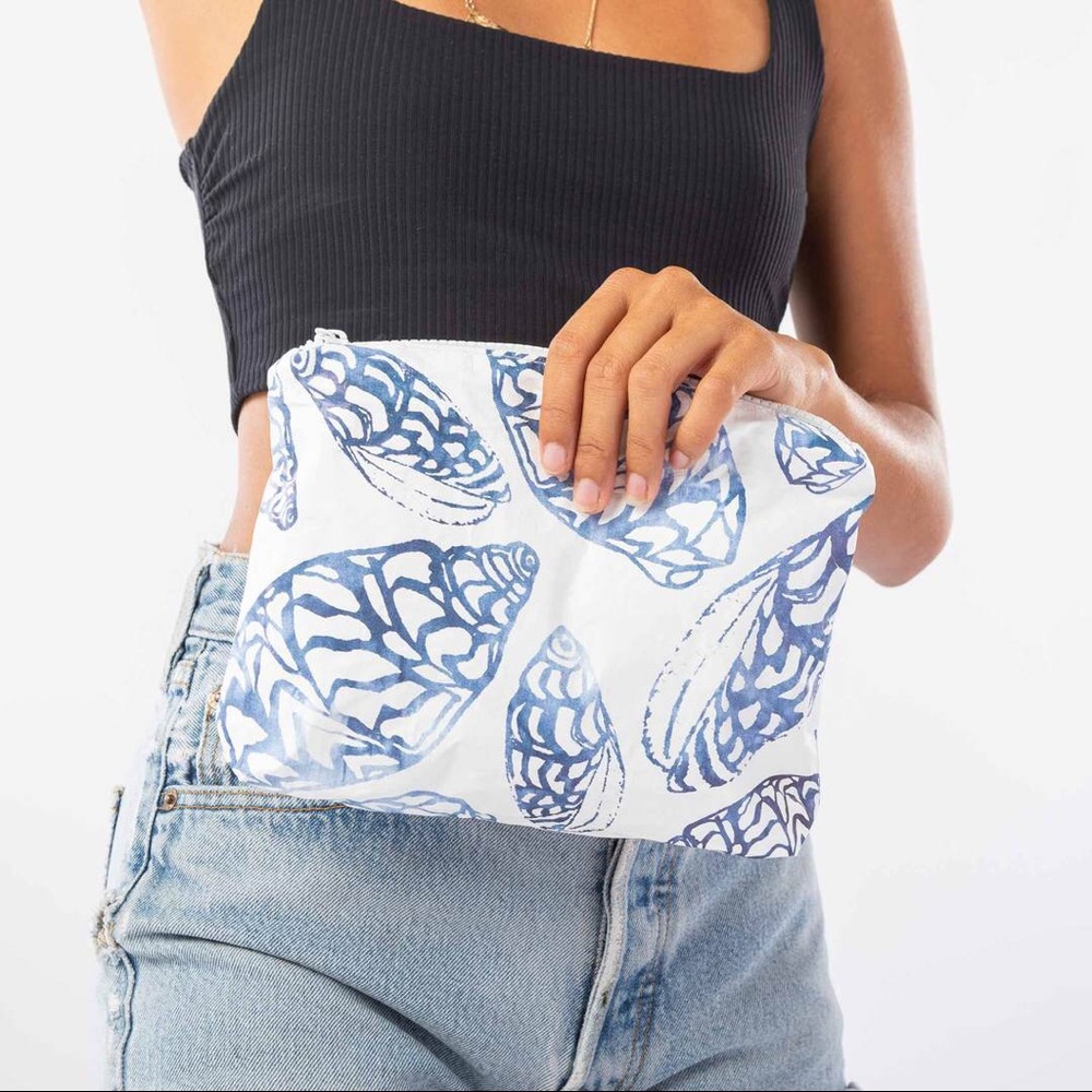 Small Lu’ukao Shells Pouch